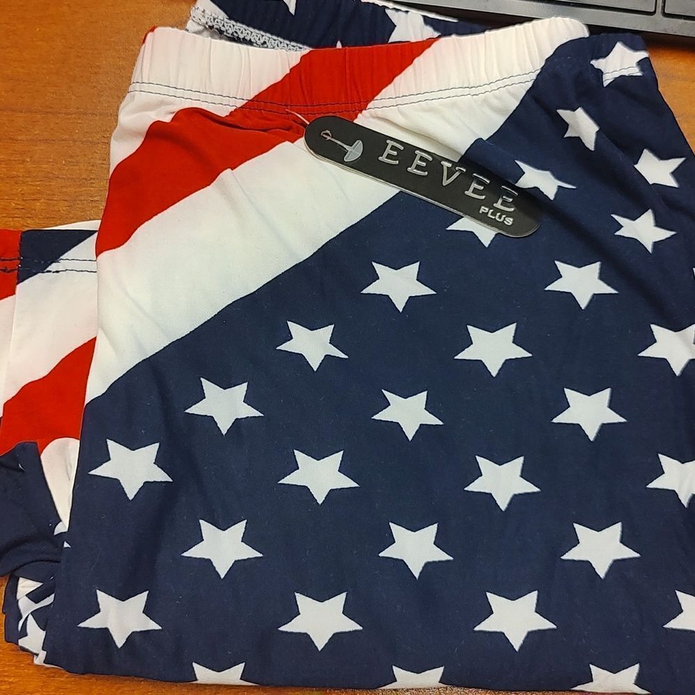 Eevee Flag Leggings